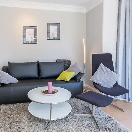 Backsteinhaus, 4 &quotmeer Glueck&quot Apartman *